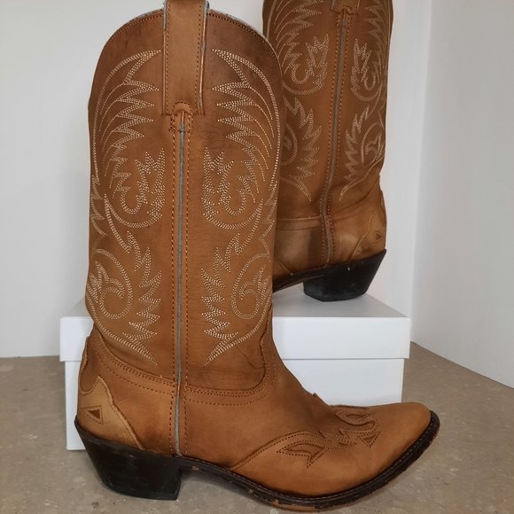 Durango Shoes - Durango Western Boots RD5302 Tooled Leather Distressed Camel Brown Womens 7.5